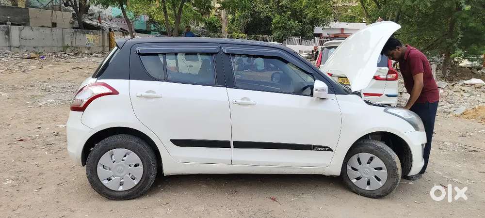 Maruti Suzuki Swift Vxi 2014