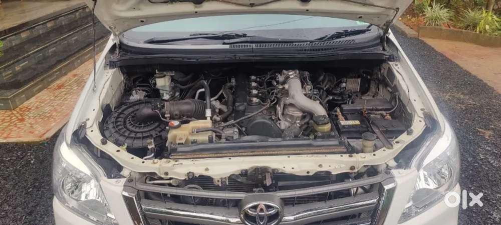 Toyota Innova 2015 Diesel 146000 Km Driven