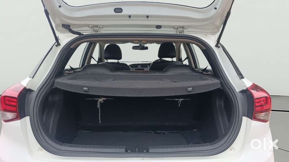 Hyundai Elite I20 Sportz Plus, 2019, Petrol