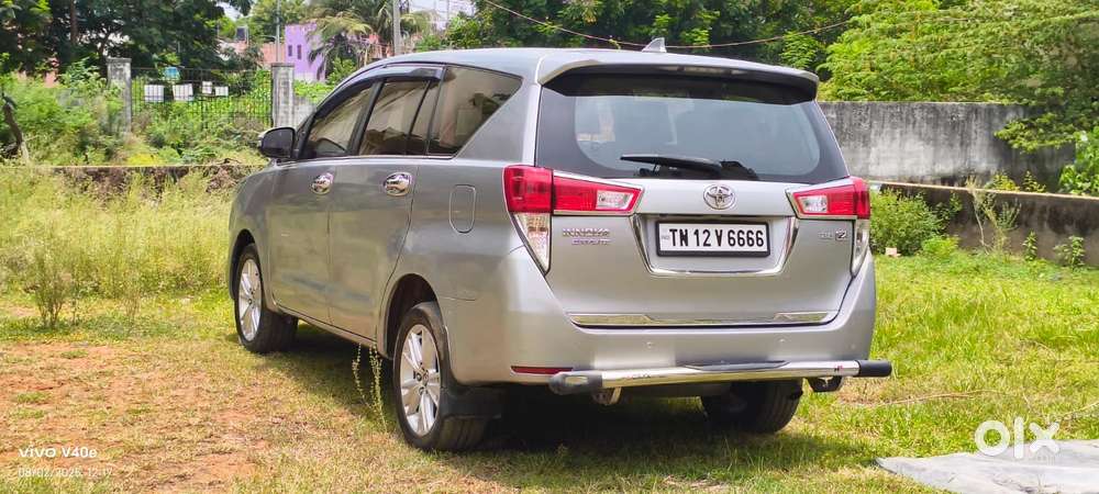 Toyota Innova Crysta 2.8z Automatic, 2016, Diesel
