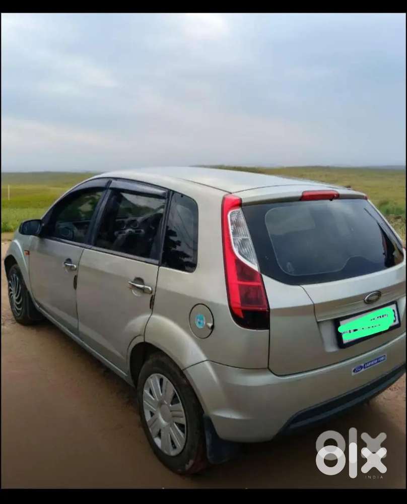 Ford Figo Diesel Titanium 2011