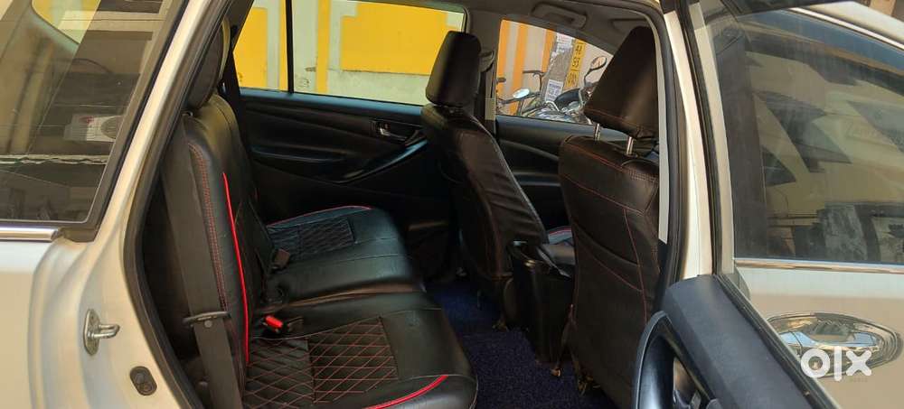 Toyota Innova Crysta 2.4 G Mt 7 Str, 2016, Diesel