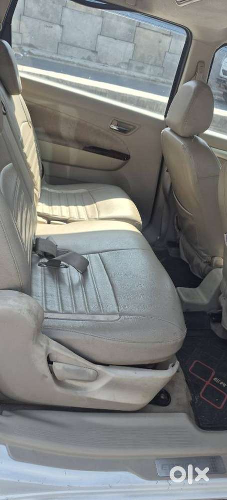 Maruti Suzuki Ertiga Vxi Abs Bs Iv, 2015, Petrol