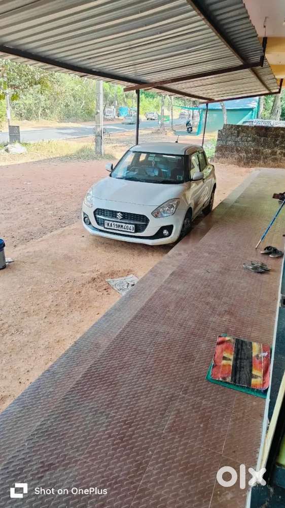 Maruti Suzuki Swift 2022 Petrol 14000 Km Driven