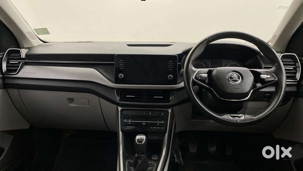 Skoda Kushaq Ambition 1.0l Tsi Mt, 2023, Petrol
