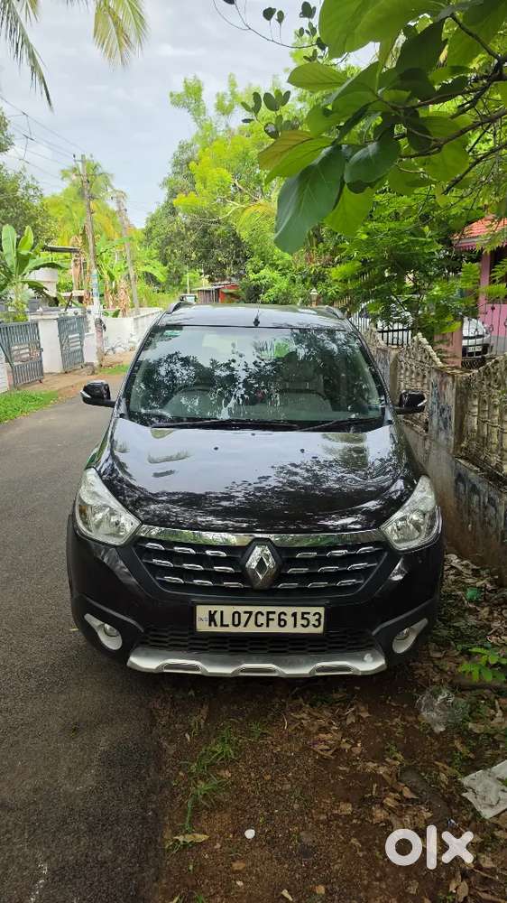 Renault Lodgy 2015 Diesel 100000 Km Driven