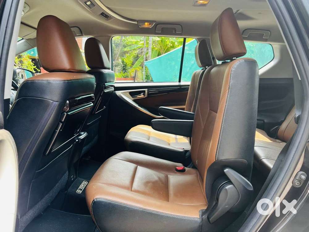 Toyota Innova Crysta 2.4 Z 7 Str, 2022, Diesel