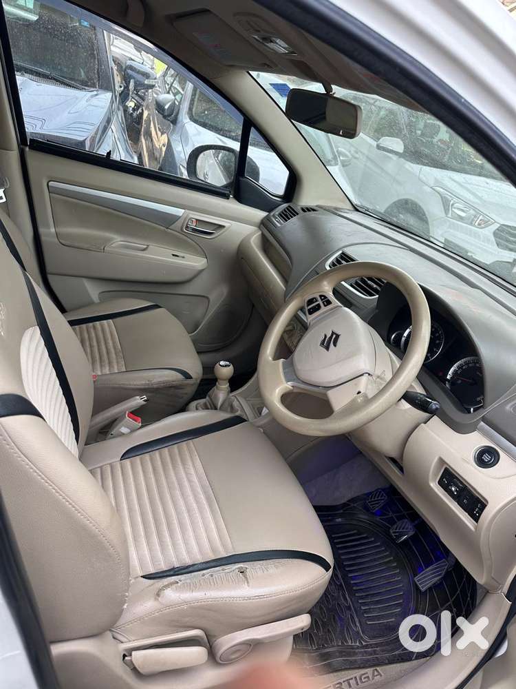 Maruti Suzuki Ertiga 1.5 Zxi Plus Shvs, 2017, Cng & Hybrids