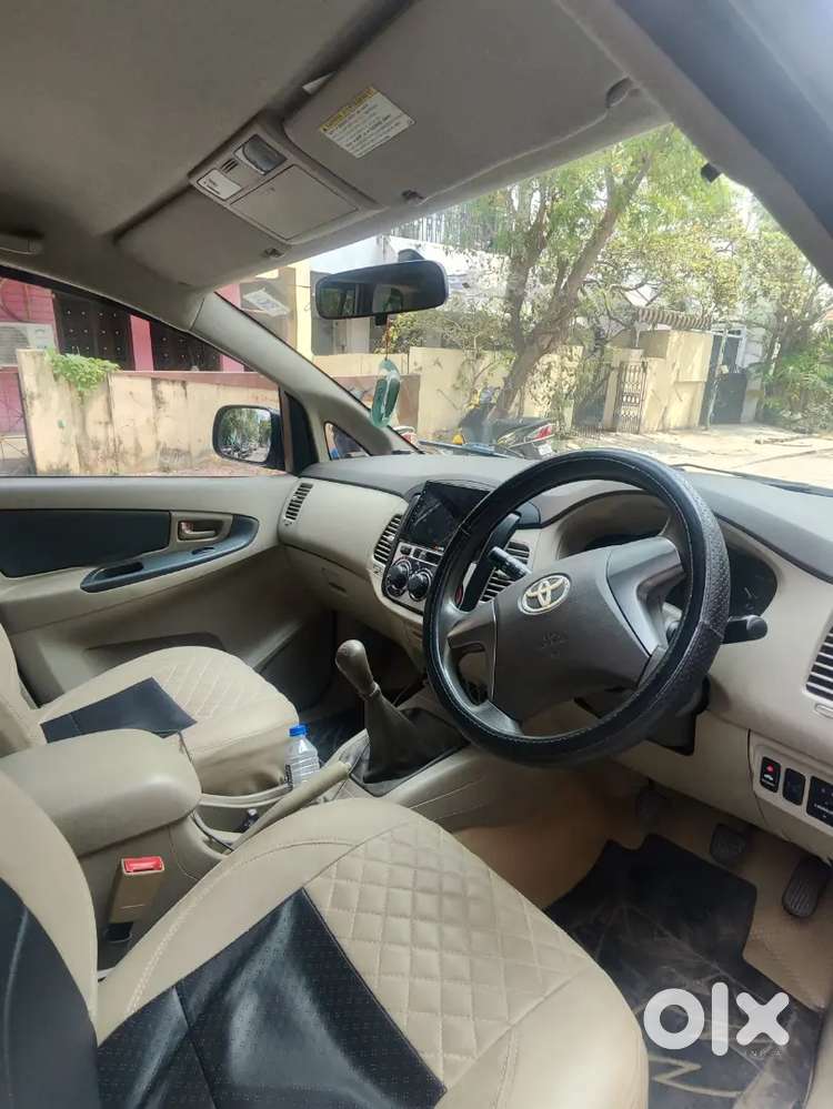 Toyota Innova 2014 Diesel Well Maintained