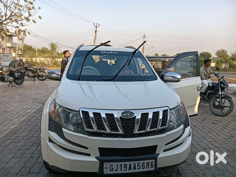 Mahindra Xuv500 2012