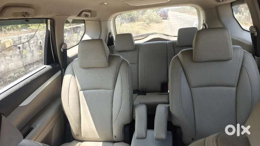 Mahindra Marazzo M8 7 Str 2018