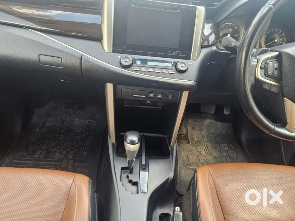 Toyota Innova Crysta 2.4zx Automatic, 2020, Diesel