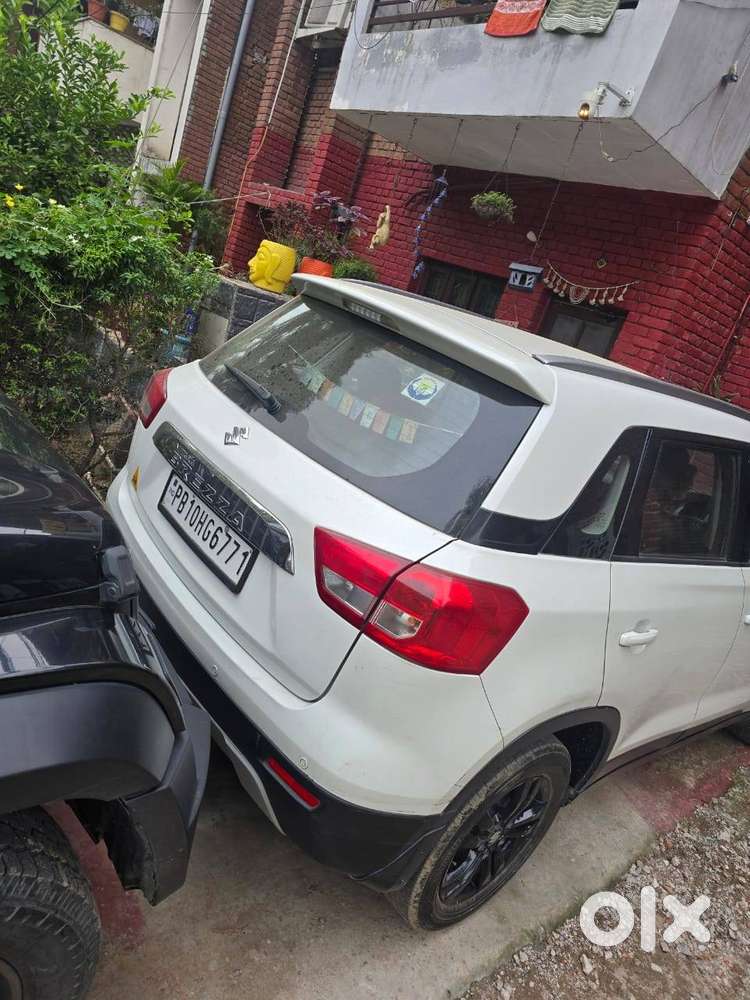 Maruti Brezza Diesel 2019 Mint Condition