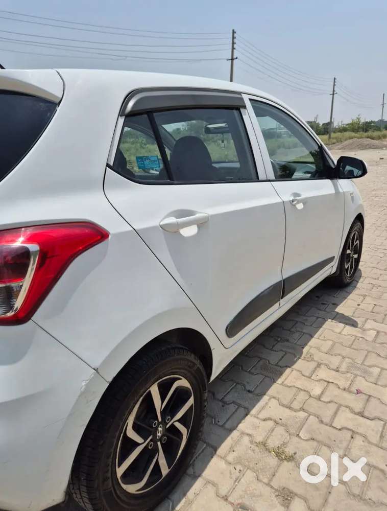 Hyundai Grand I10 Sportz 2018