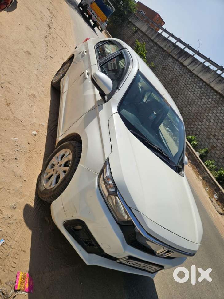 Honda Amaze, 2019, Petrol