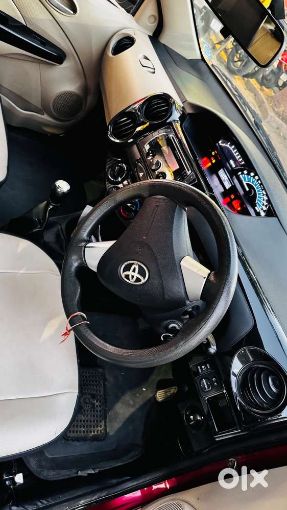 Toyota Etios Liva 2017 Petrol Well Maintained