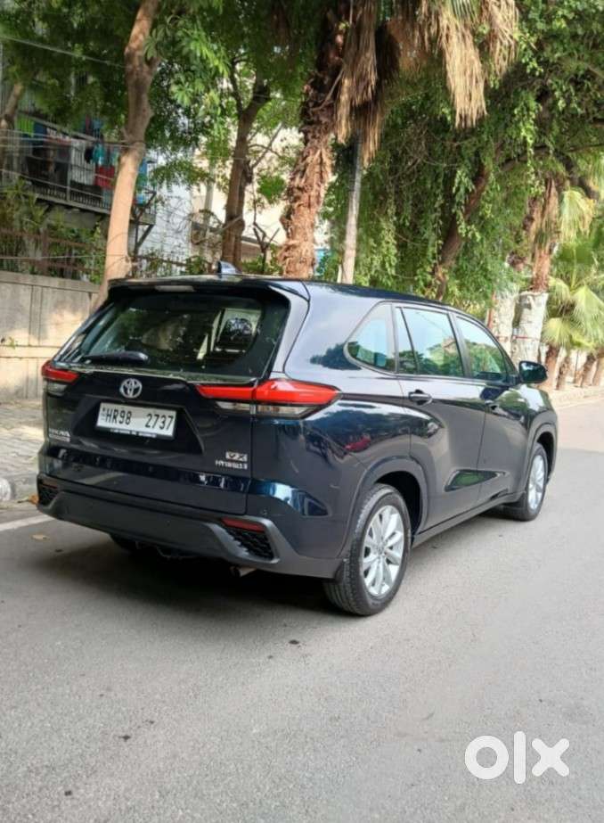 Toyota Innova Hycross 2.0 Vx (o) Hybrid 7 Str, 2024, Petrol