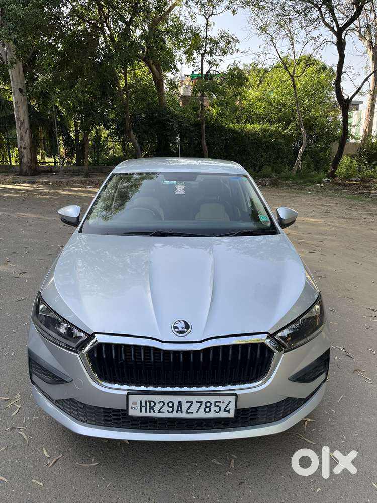 Skoda Slavia Active 1.0l Tsi Mt, 2022, Petrol