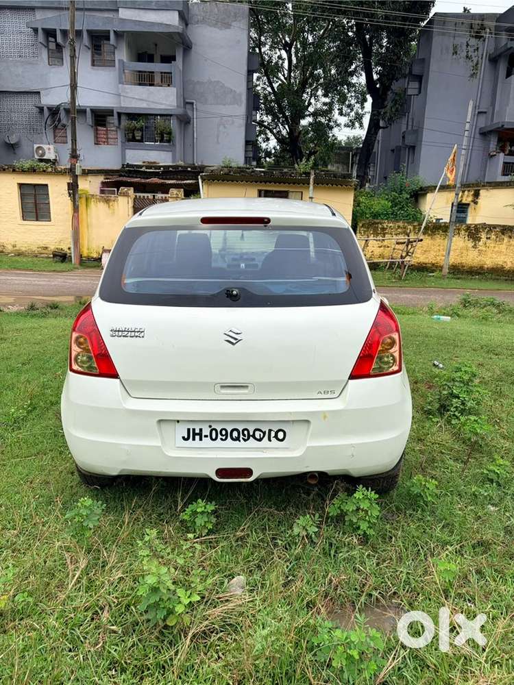 Maruti Suzuki Swift 2010 Petrol Well Maintained