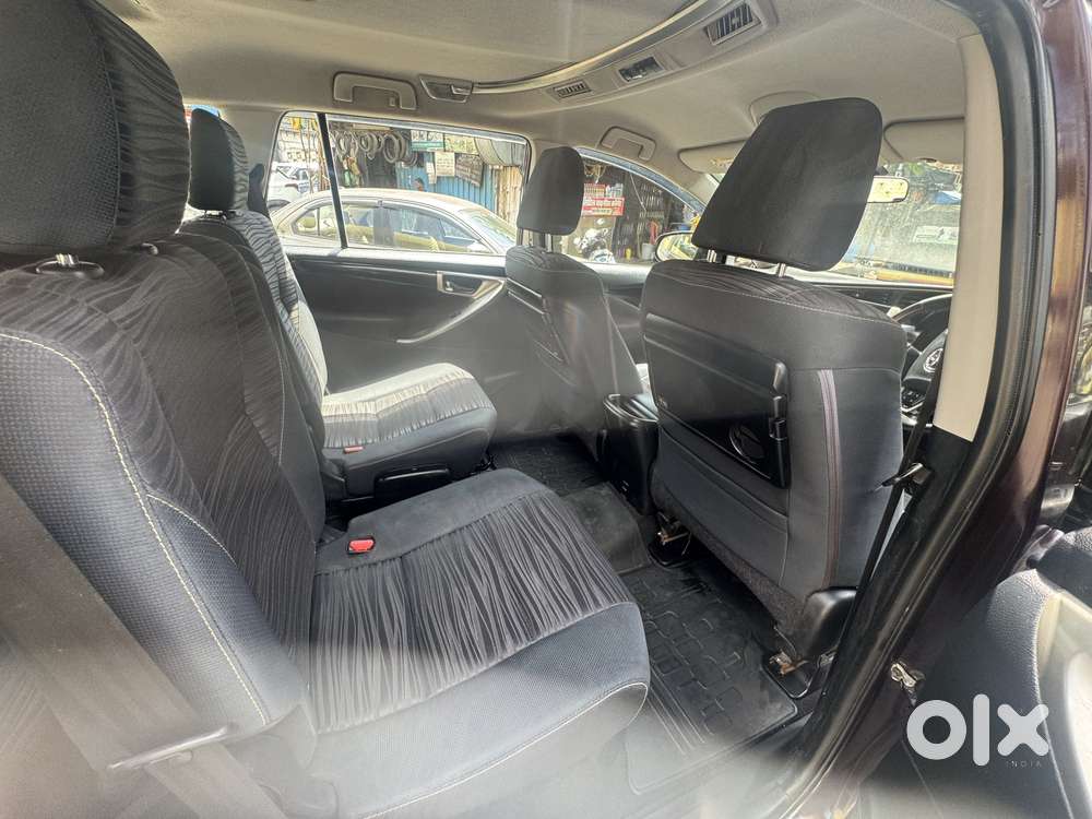 Toyota Innova Crysta 2.7 Vx Mt, 2017, Diesel