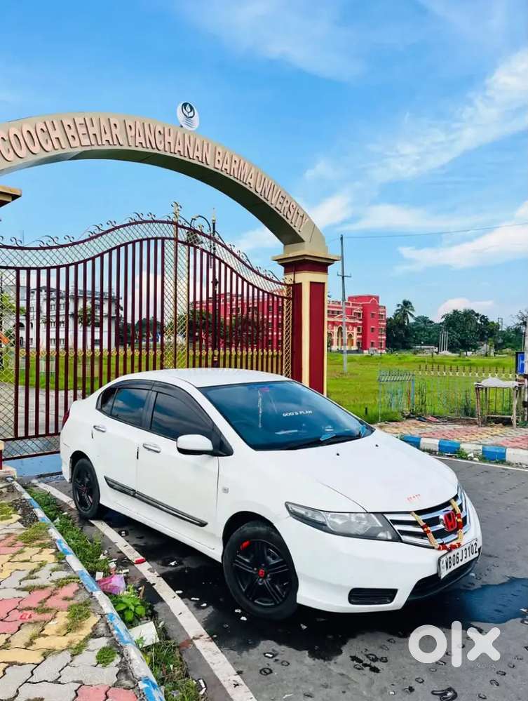 Honda City Petrol Manual 2012 Variant