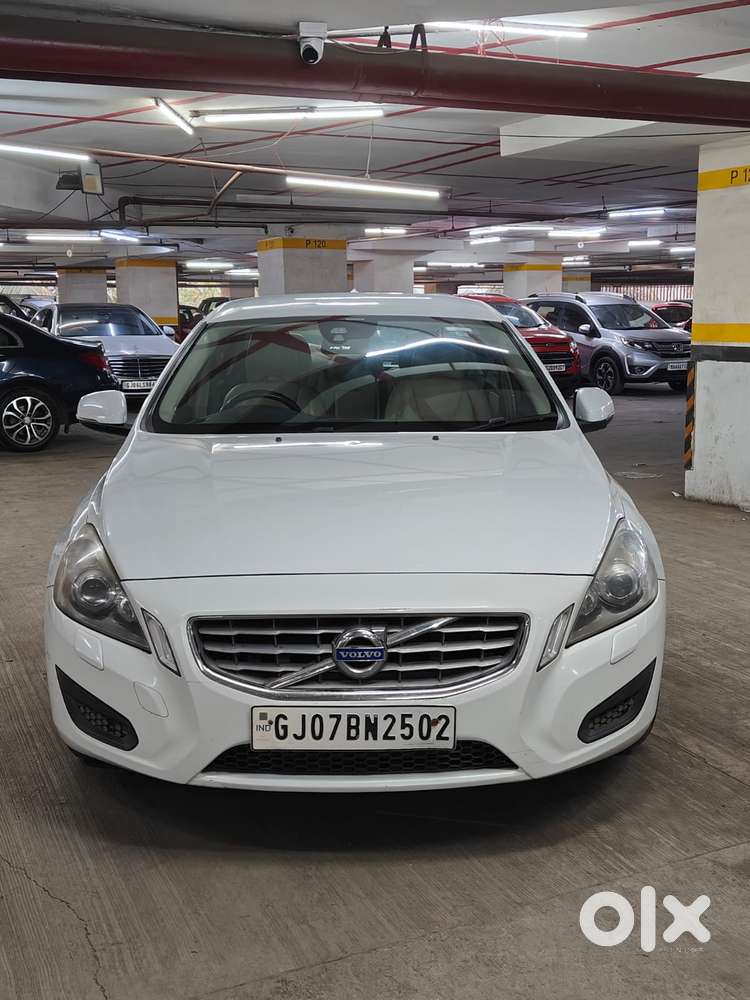 Volvo S60 D4 Momentum, 2013, Diesel