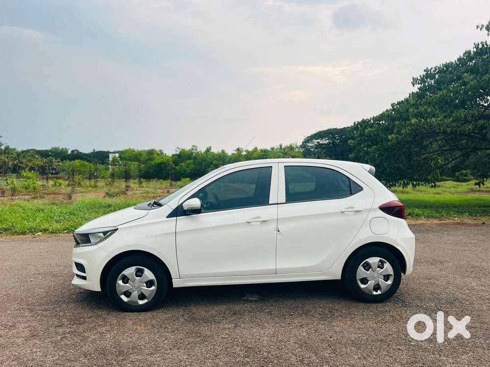 Tata Tiago 1.05 Revotorq Xt, 2021, Petrol