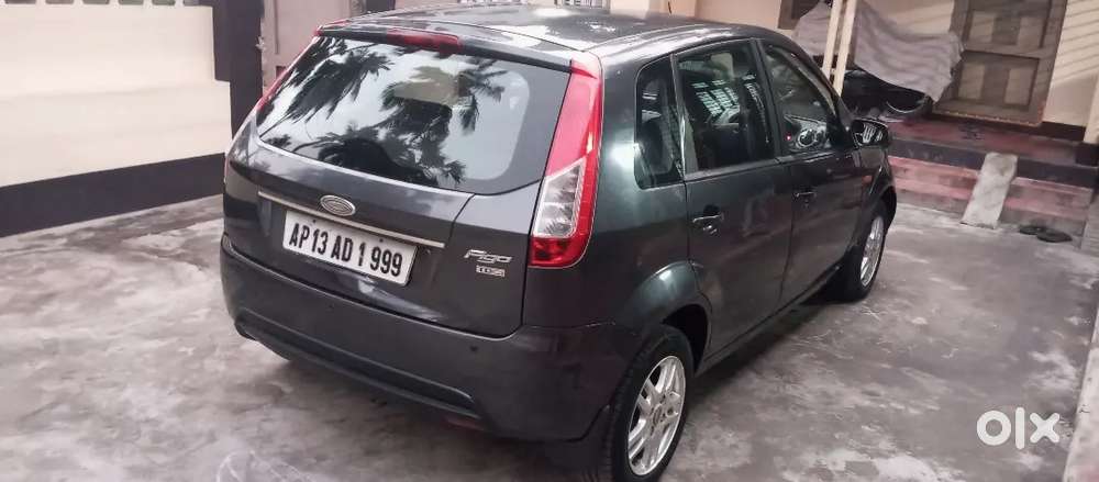 ఆల్ గుడ్ కండిషన్ ఫుల్ ఇన్సూరెన్స్ వన్ ఇయర్ లైఫ్ టు ఇయర్ వాలిడ్ ఏసి