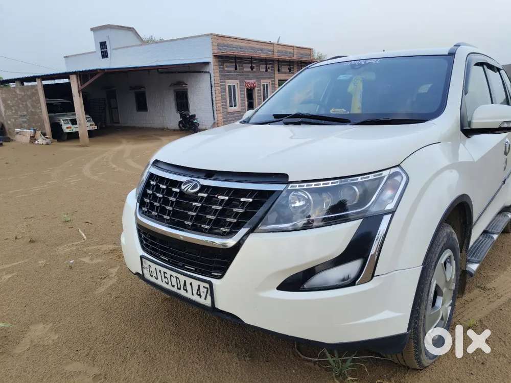 Mahindra Xuv500 2015