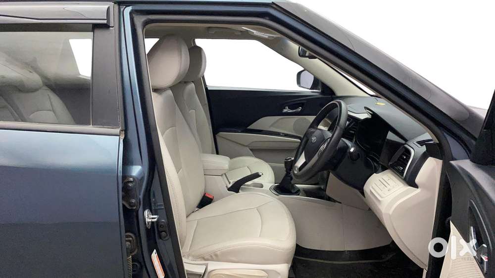 Mahindra Xuv300 W8 Option, 2021, Petrol