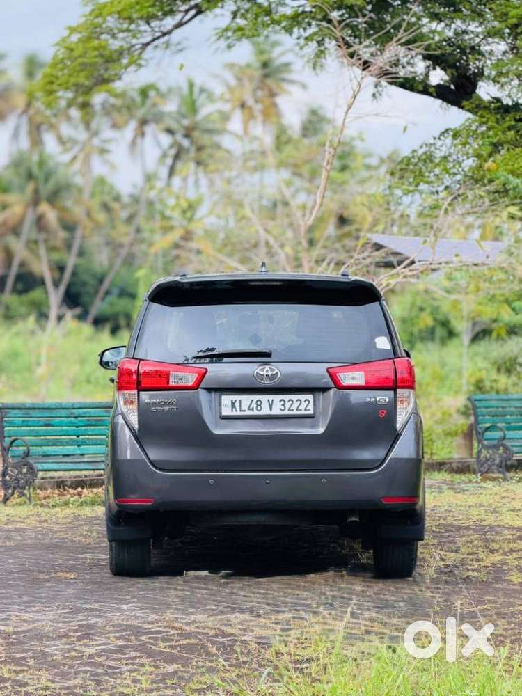 Toyota Innova Crysta 2.8 Gx At, 2017, Diesel