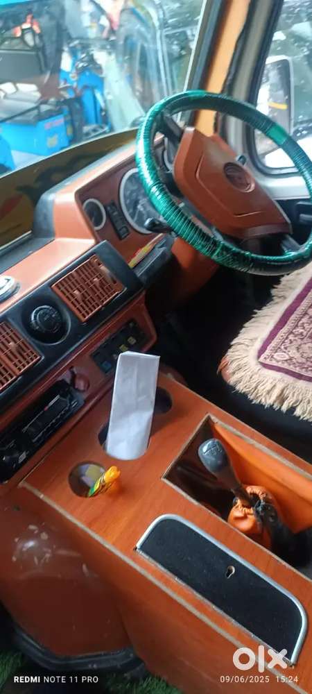 Force Motors Trax Cruiser 2015 Diesel 120000 Km Driven