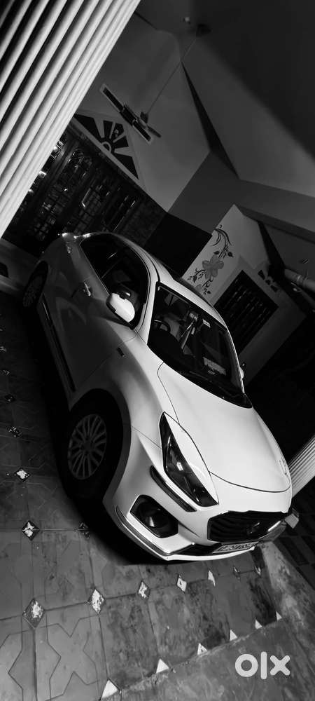 Dzire Zxi With Star Stop Button And Alloy Wheels And Keyless Entry