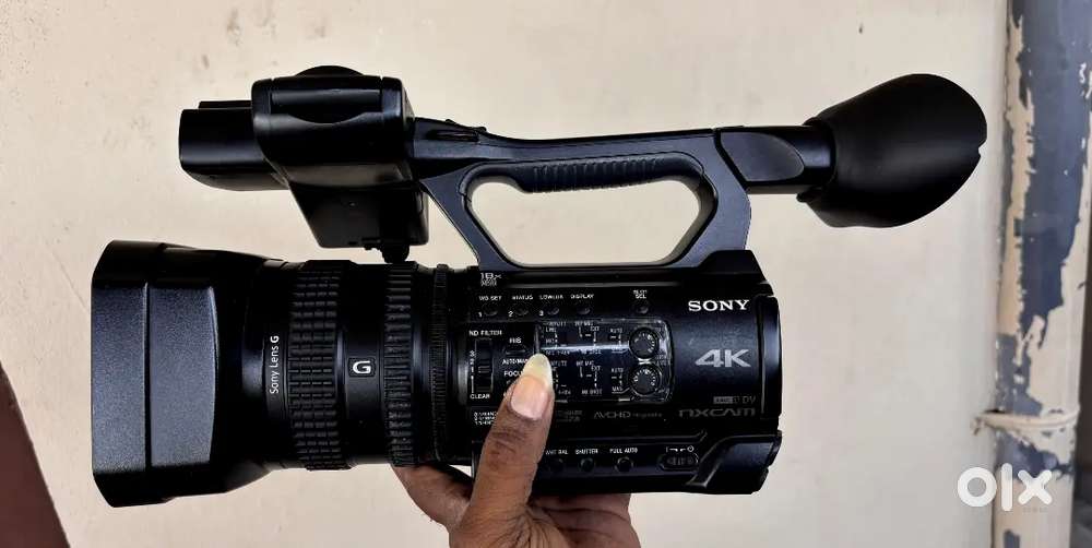 SONY [HXR] NX200 4k video cam coder for sale very lite used camera