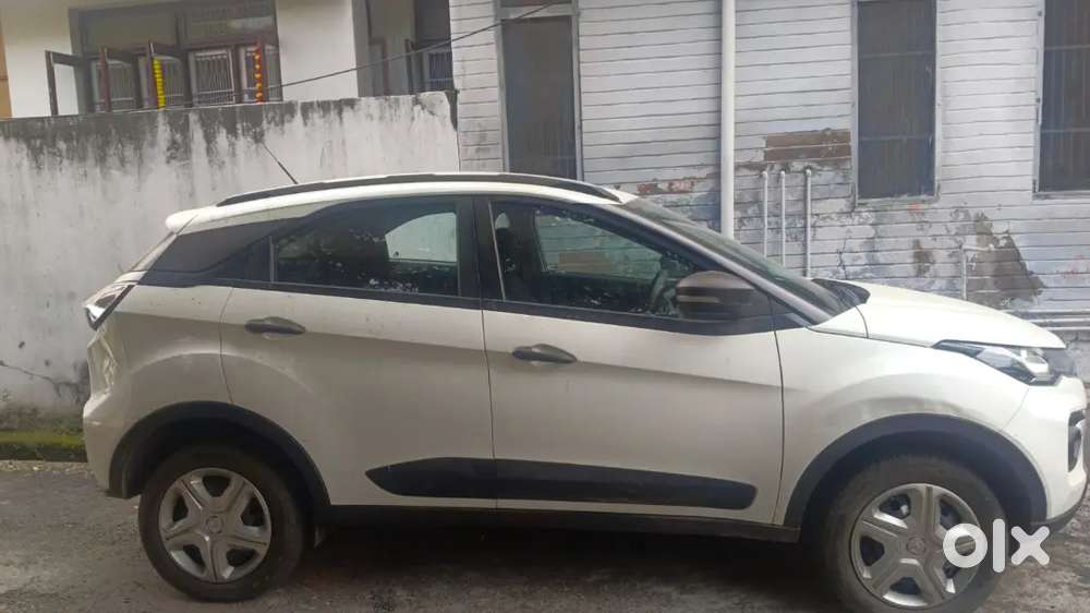 Tata Nexon 2022 Drives Smart