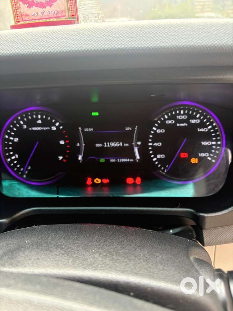 Mahindra Marazzo 1.5 M6 Plus 7 Str, 2020, Diesel