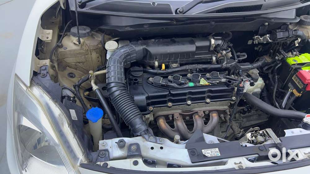 Maruti Suzuki Dzire 1.2 Zxi Amt, 2019, Petrol