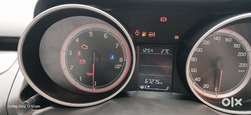 Maruti Suzuki Swift 1.3 Zxi, 2023