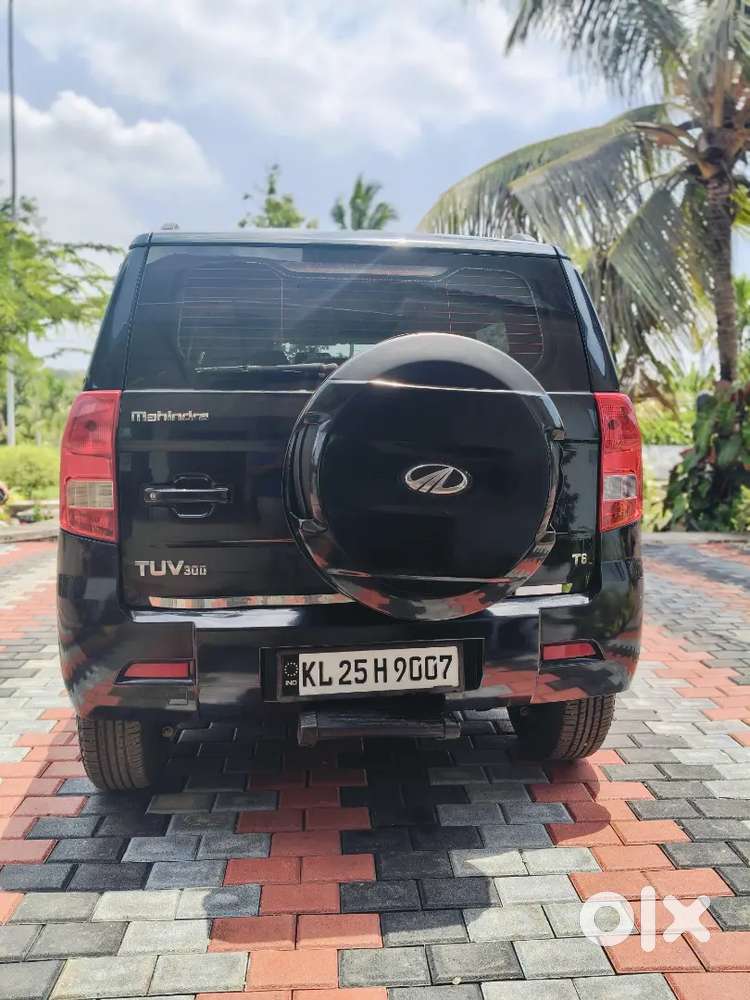 Mahindra Tuv 300 2016 Variant