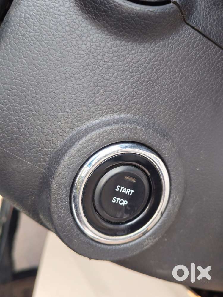 Mahindra Thar Roxx Mx3 Petrol At 2wd, 2025, Petrol