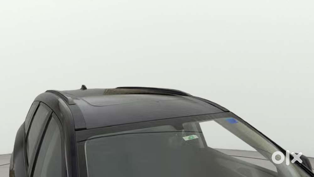 Mahindra Xuv700 2.0 Ax 5 Petrol Mt 7 Str, 2022, Petrol