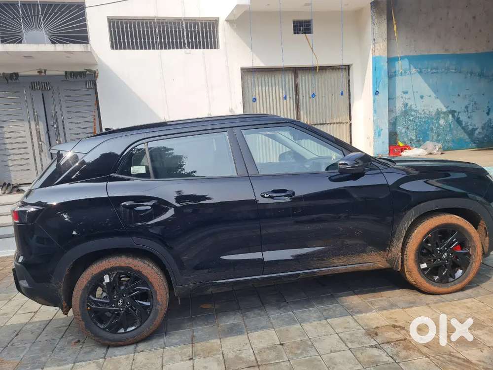 Hyundai Creta Sx Petrol 2025 With 27000 Km