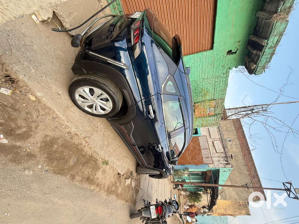 Maruti Suzuki Fronx 2023 Cng & Hybrids 650000 Km Driven