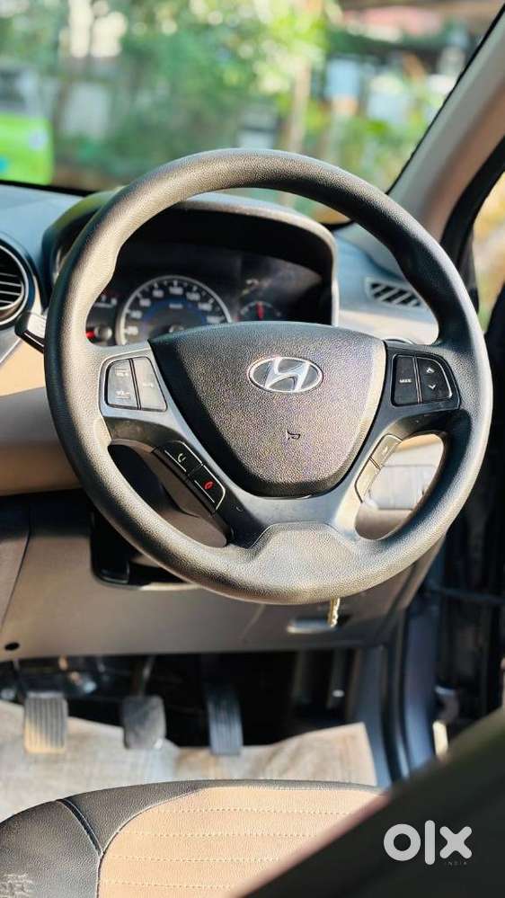 Hyundai Grand I10 2013-2016 Sportz, 2016, Petrol