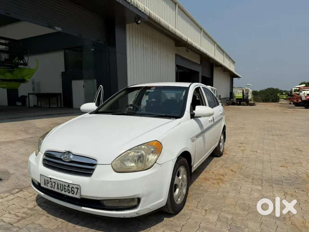 Hyundai Verna 2010 Diesel Well Maintained