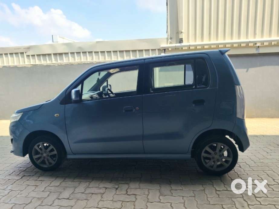 Maruti Suzuki Wagon R Amt Vxi Plus, 2017, Petrol