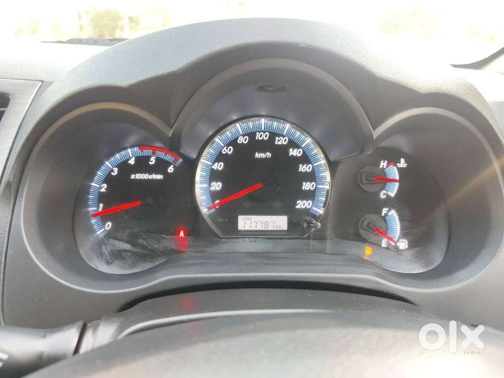 Toyota Fortuner 2011-2016 4x2 Manual, 2015, Diesel