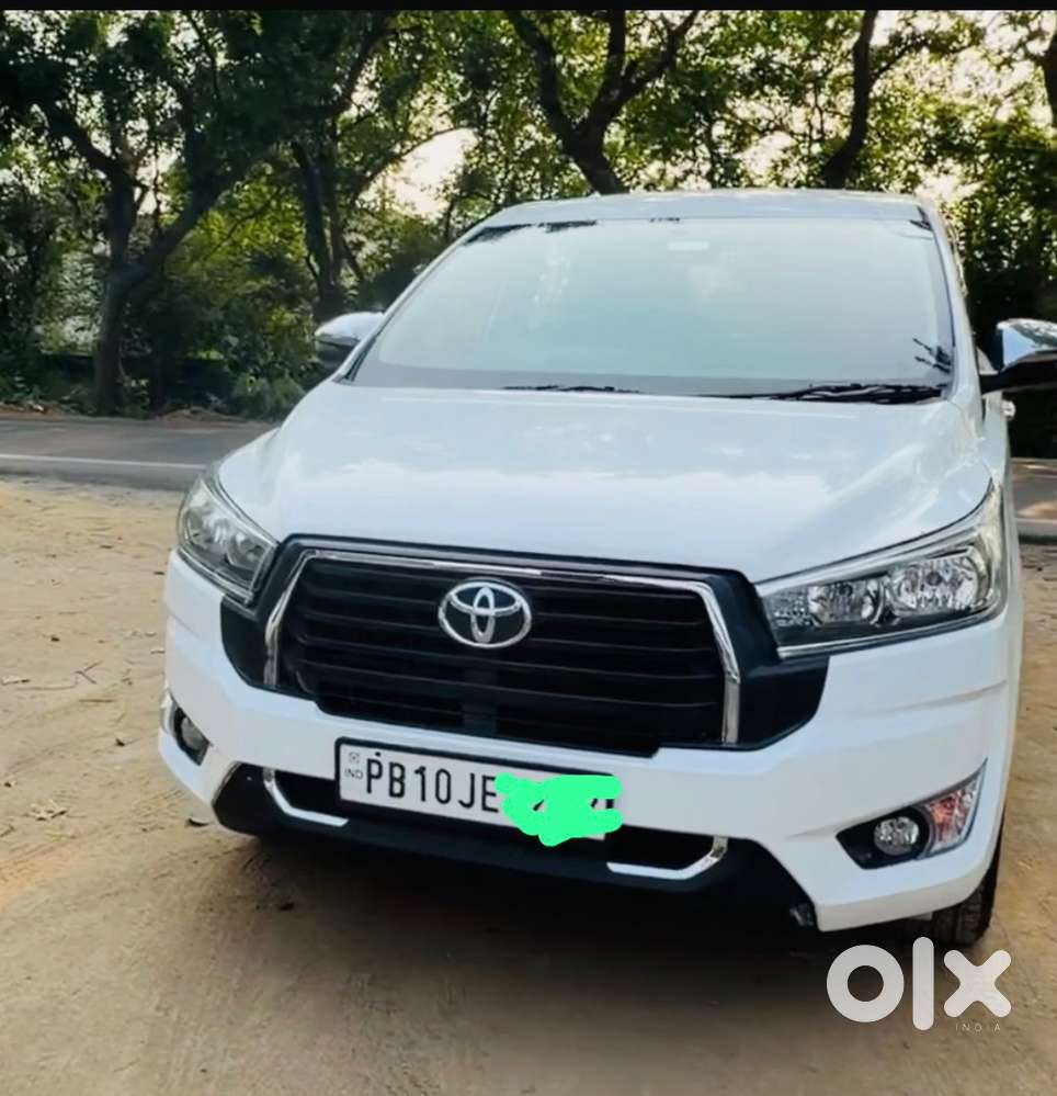 Toyota Innova Crysta 2021