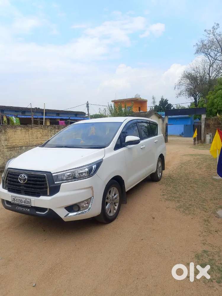 Fully Maintained Innova Crysta