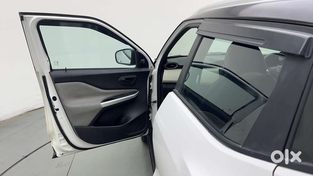 Nissan Magnite 1.0 Xe, 2022, Petrol